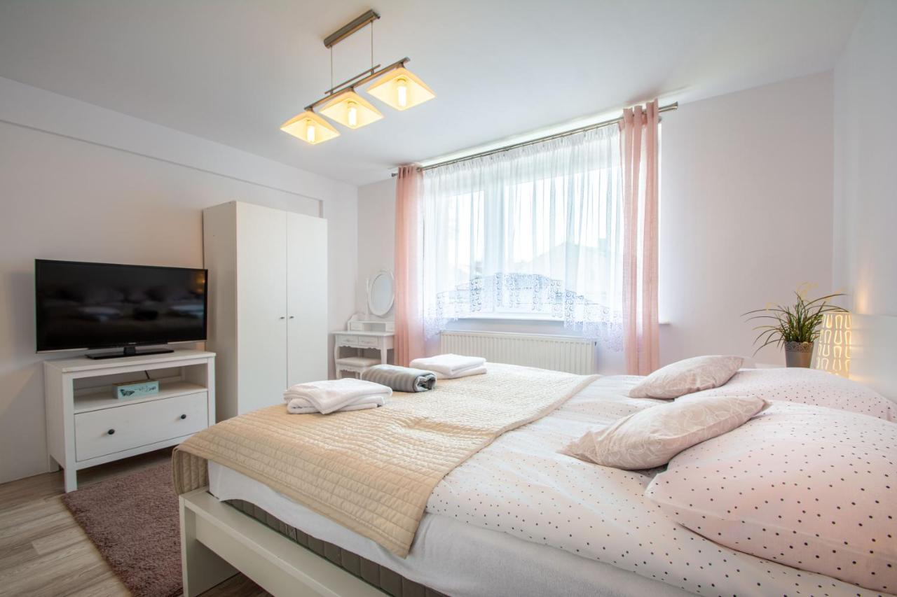 יאסטארניה Corka Rybaka Apartments מראה חיצוני תמונה
